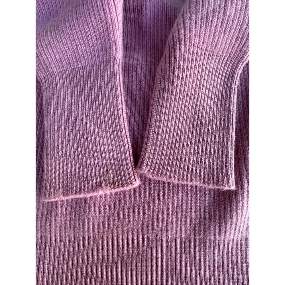 Vintage Jinma Dusty Pink 100% Pure Wool Ribbed Turtleneck Sweater